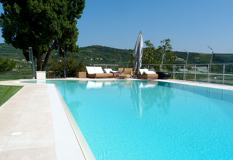 Vendita piscine interrate, biodesign e fuori terra Immagini piscine interrate
